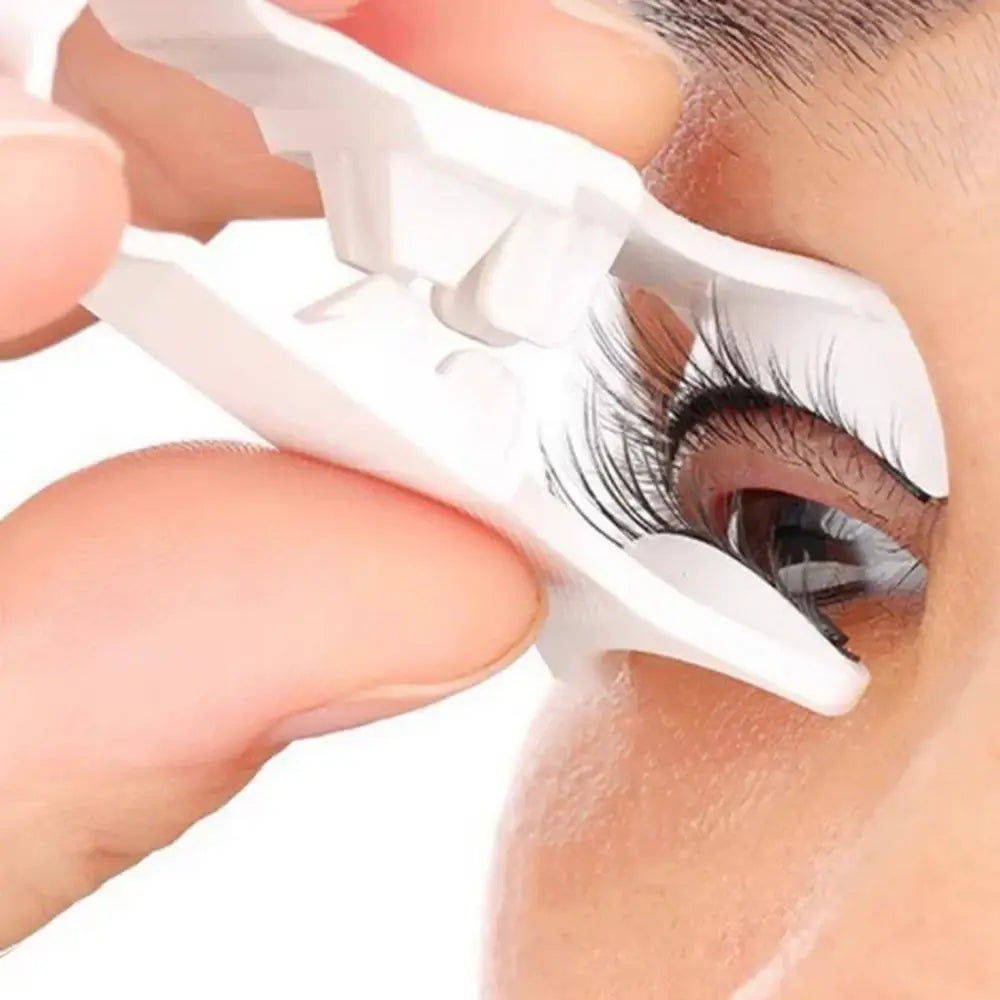 The Ultimate Magnetic Eyelash Kit